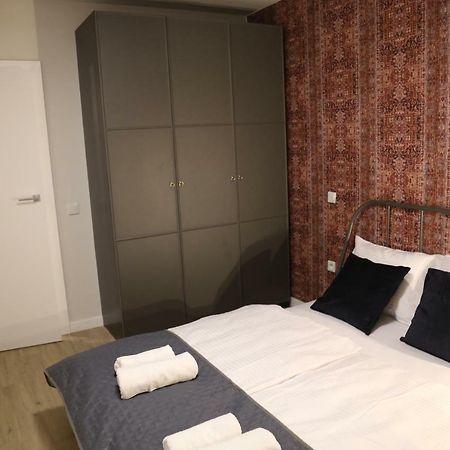 Concept Red Apartment Cracovie Extérieur photo